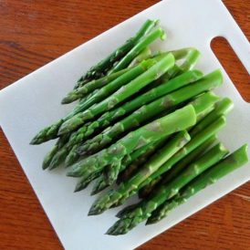 Easy Peasy Pickled Asparagus